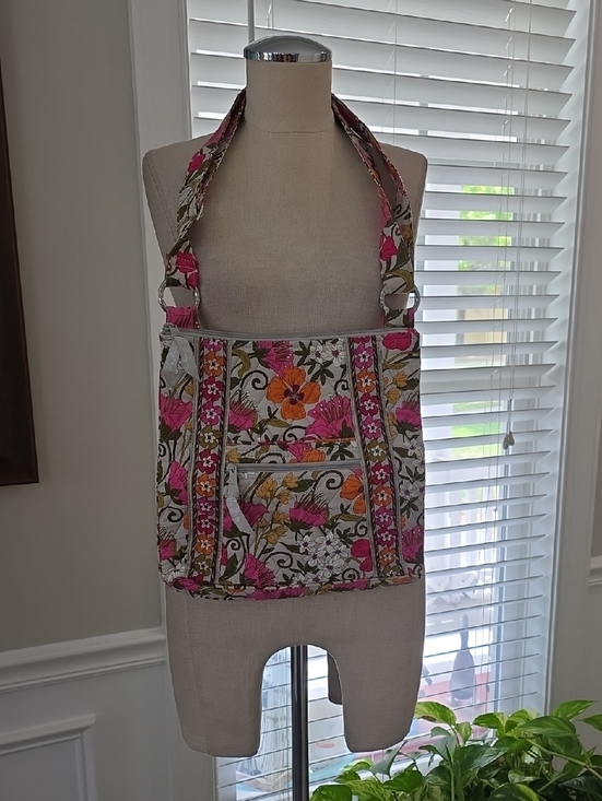 Vera Bradley Handbags - Vera Bradley Floral Quilted Pink & Orange Shoulder Bag